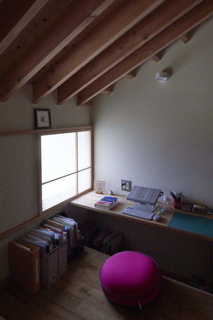 書斎事例：書斎（鎌倉山の家～茶室のある詫び寂びの家）
