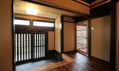 東広島の古民家再生 (玄関)