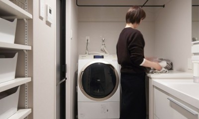 洗濯物にアイロンをかけて畳むまでできる作業台｜日々のプチストレスを解消するための自宅リノベで、無理することなくキレイな暮らし。