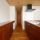 【toki】視線を気にしなくていい家は想像以上に開放的で心地いいの写真 キッチン