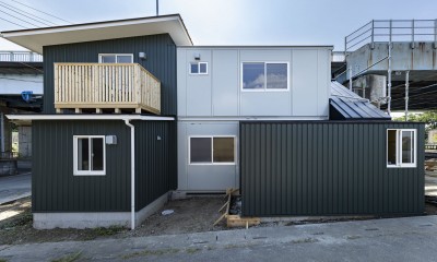 used industrial unit house relocation, expansion,conversion, and renovationユニットハウスの移設・増築・用途変更・高性能化 (外観1)