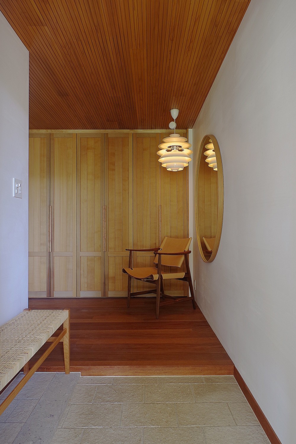 小林良孝建築事務所「神奈川の家〜マンションリノベーション〜／緑豊かなビンテージマンションと調和する暮らし」