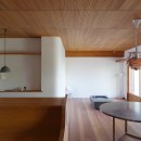 神奈川の家〜マンションリノベーション〜／緑豊かなビンテージマンションと調和する暮らしの写真 リビング・ダイニング