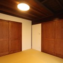 【豊岡市】築１００年の古民家再生！朱塗りの柱、梁が渋いです～～の写真 和室です