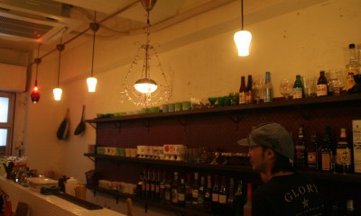 Cafe＆Bar (店内１)
