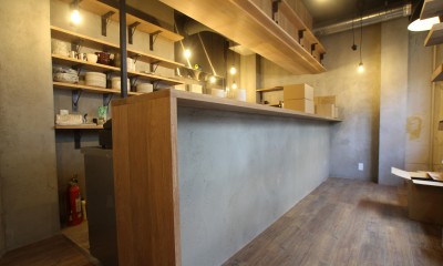 Café＆Bar (店内１)