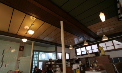 【茨木市 店舗】築50年の銭湯をcaféにリノベーション (店内４)