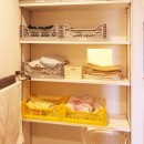お気に入りの「unicoの家具」に合わせたLDKリノベーション〜福岡市早良区〜の写真 穴の開いた脱衣室