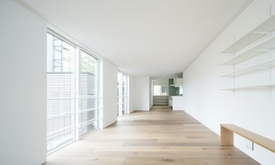 駒沢の家〜真っ白で明るいシンプルな家〜 (LDK)
