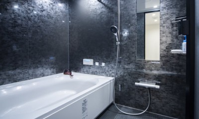バスルーム｜アートギャラリーのような洗練された空間