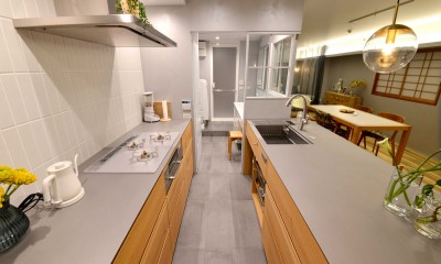 フルオーダーⅡ型キッチン｜『これぞ無垢フローリング・リノベーション』 質感と風格が息づく、真の快適空間