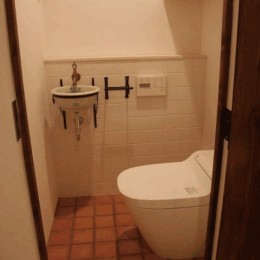 【豊中市】旧家の日常スペースをリノベーション (トイレ)