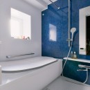 M様邸＿寛ぎの青の家の写真 お風呂