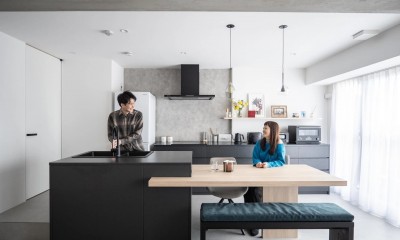 キッチン｜小上がり和室のあるモダンな住まい。高層マンションリノベーション。