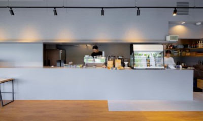 店内｜NICOLAO Coffee and Sandwich KUSATSU COCORIVA　草津川跡地の飲食店リノベーション