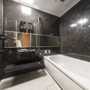 ホテルライクのような高級感溢れる自慢の住まいの写真 浴室