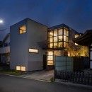 鎌倉扇ヶ谷の住宅の写真 外観の夜景