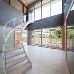吉祥寺の住宅（リノベーション） (階段)