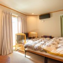 憧れのkitchenhouseが似合う　光溢れるリビングダイニングのある家　part2の写真 寝室は快適な睡眠に特化した「ねむリノベ」仕様に。
