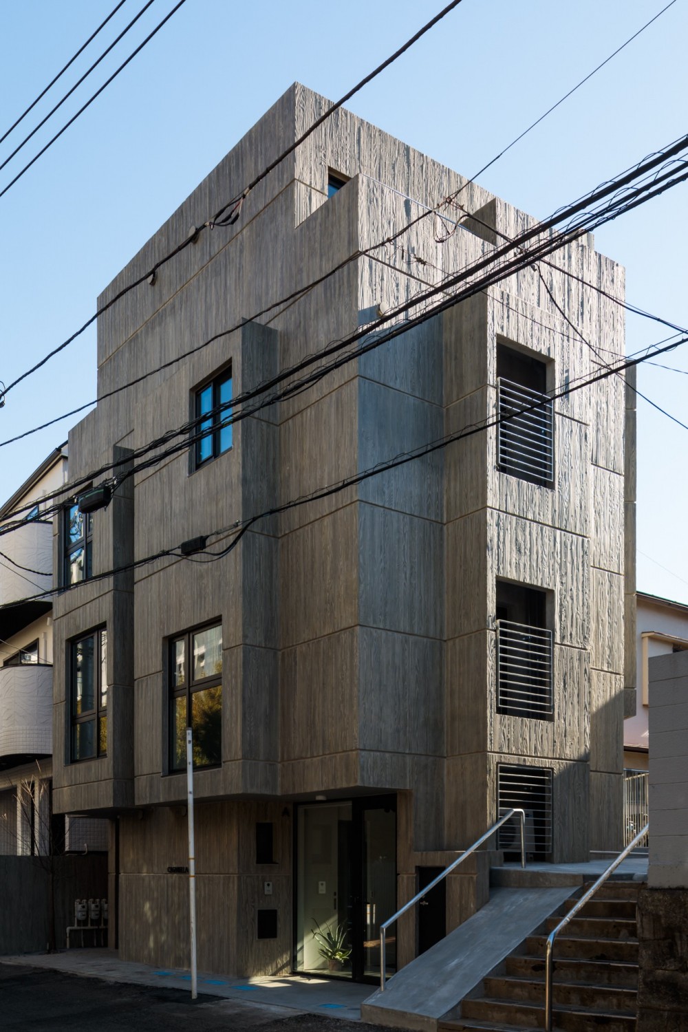 板橋本町の長屋  -CASABELLA- (建物外観)