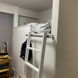 家族が繋がるオープンな空間 (子ども部屋)