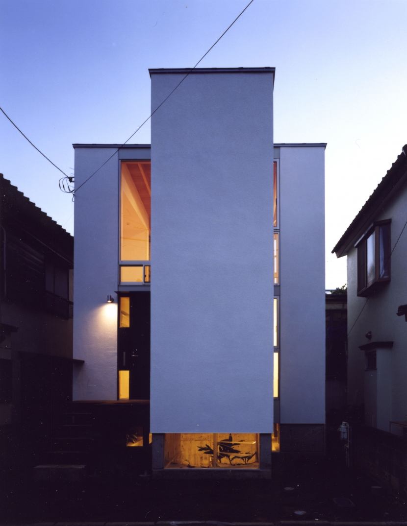 山崎壮一建築設計事務所「「４-コ ハウス」８坪の小さな家」