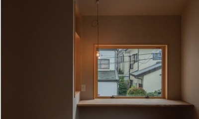 鴨居の住まい (寝室の南側の書斎コーナー)