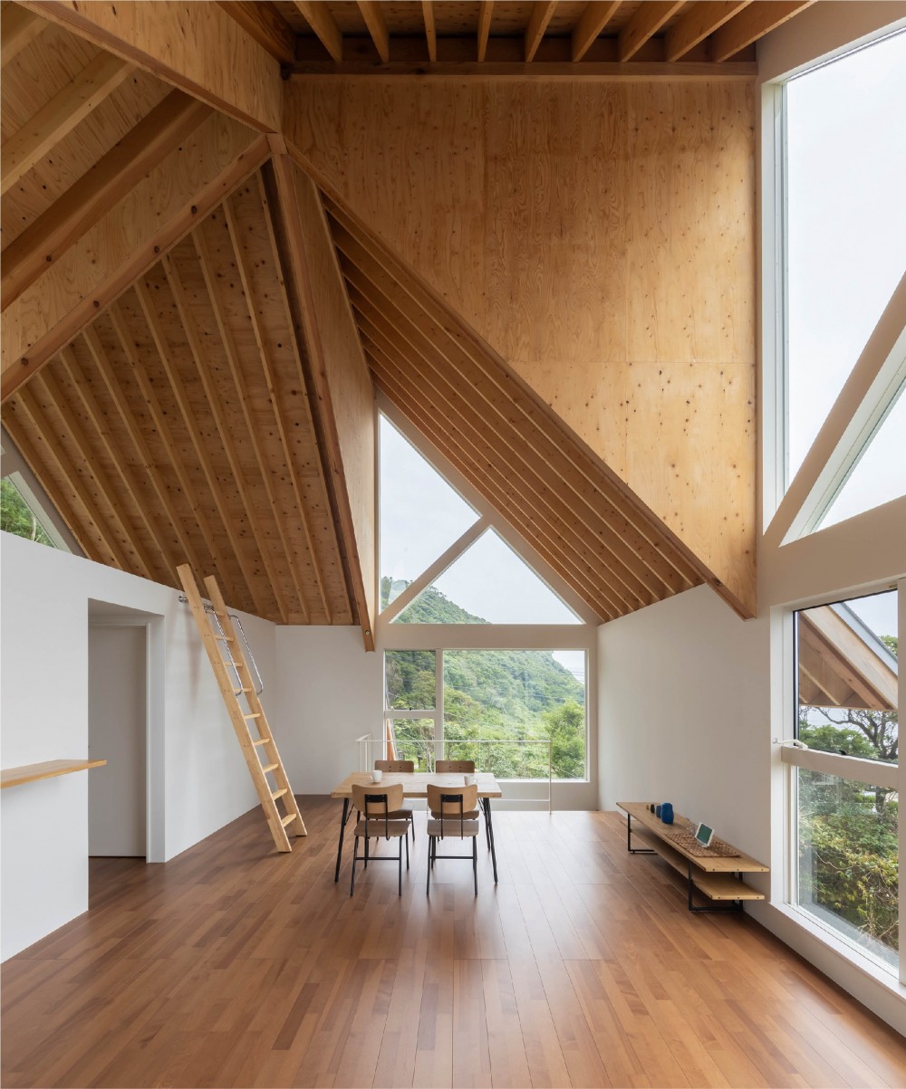 別荘の施工事例(費用：3,000-4,000万円)｜SUVACO(スバコ)