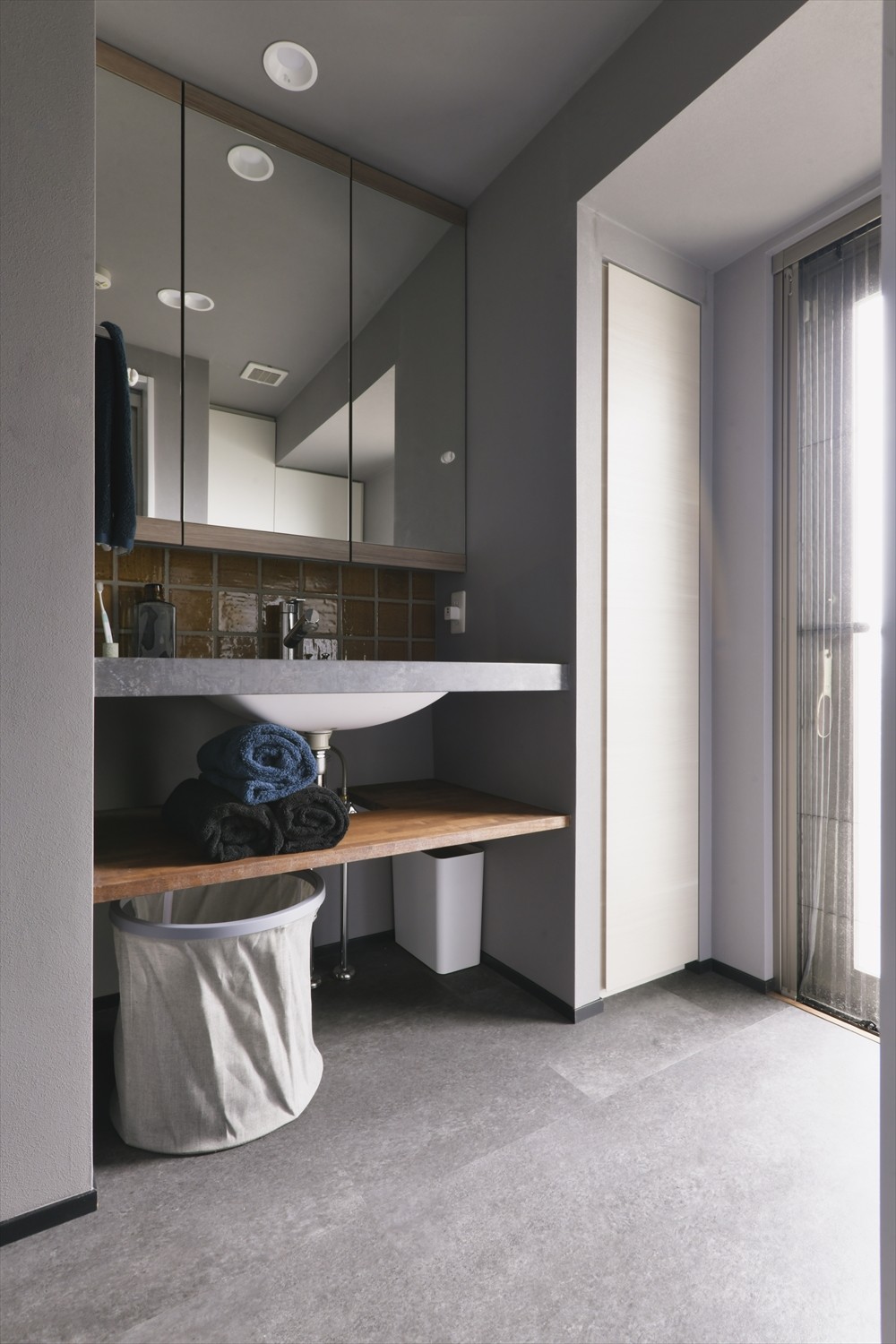 A様邸＿仲間と集う 大人の隠れ家 - マンションリノベーション事例