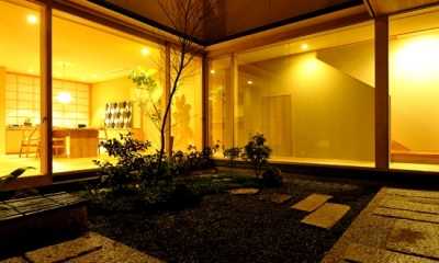 中庭2｜「光の家、集える庭。＠現代京町家」