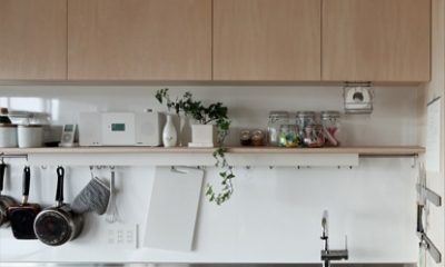 シンプルな製作キッチン｜引き算の家｜シンプル・ナチュラルなマンションリノベーション｜京都市