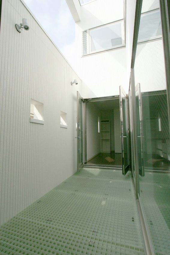 日吉聰一郎/SO建築設計一級建築士事務所「光庭のある家」
