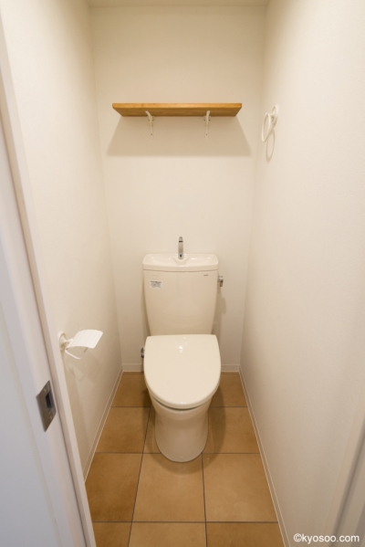 toilet (Tk-House)