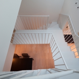 階段 (深沢の住宅)