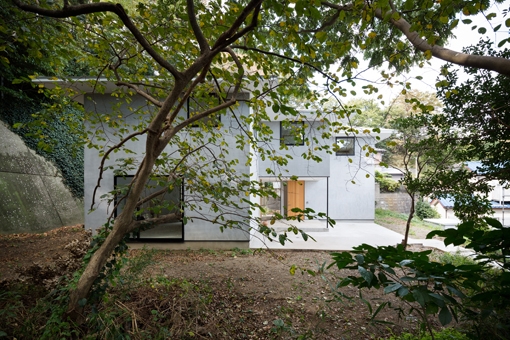 栗原隆建築設計事務所「横須賀の家」