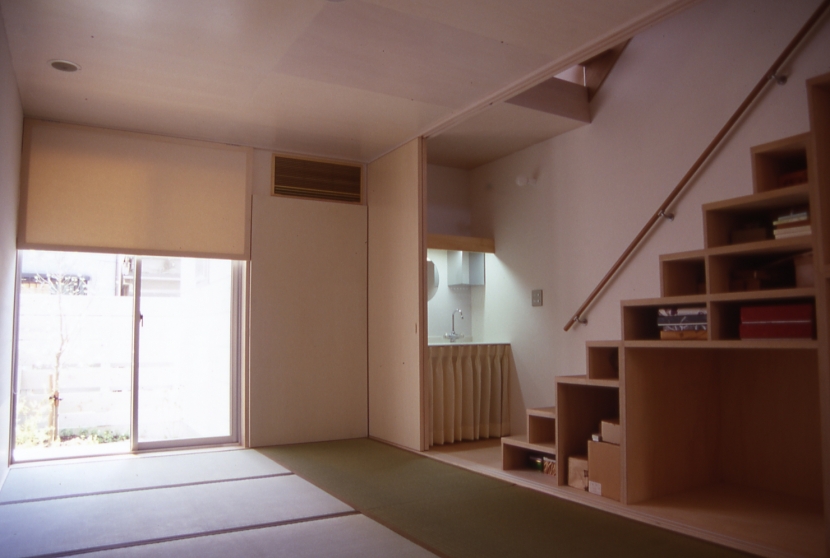 吉永建築デザインスタジオ「大阪のミニクーパーな家｜ミニクーパーのように小さくて高性能でスタイリッシュな家」