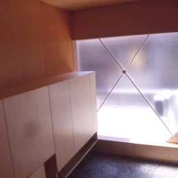 大阪のミニクーパーな家｜ミニクーパーのように小さくて高性能でスタイリッシュな家-玄関