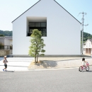 鳥取のミニマルデザインの家　OUCHI-02の写真 シンプルな外観