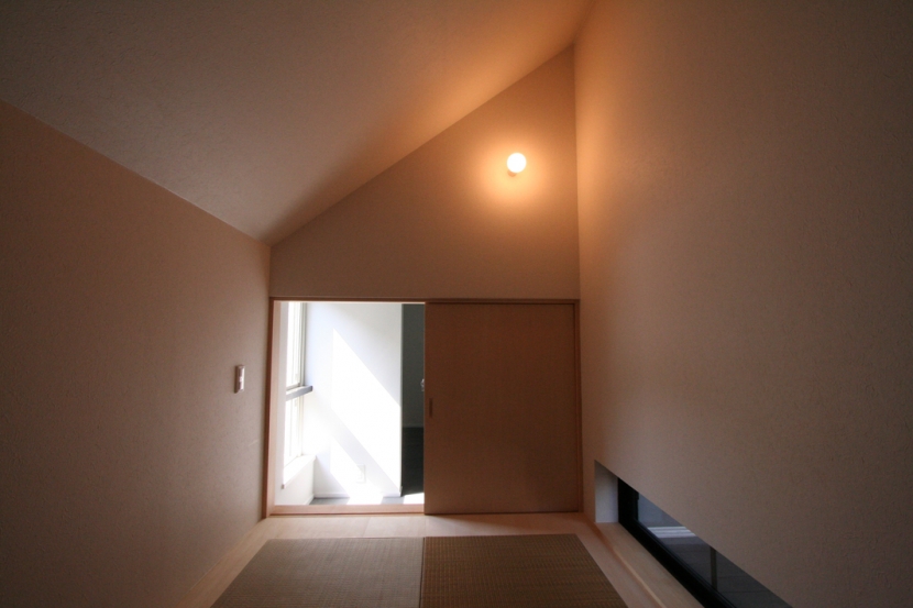 その他事例：和室（鳥取のミニマルデザインの家　OUCHI-02）
