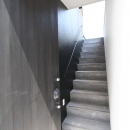 鳥取のミニマルデザインの家　OUCHI-02の写真 外階段