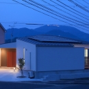 赤崎の家の写真 外観（夕景）
