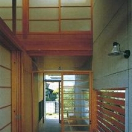 亀井野の家