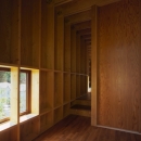 材木座の家の写真 浴室の裏の空間（撮影：淺川敏）