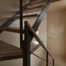武蔵境の家の写真 階段（撮影：淺川敏）