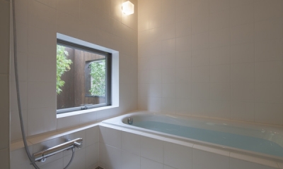 浴室（撮影：淺川敏）｜狛江の家