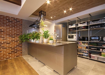 キッチン (渋谷区　　ヴィンテージ感溢れるデザインと快適性の両立)