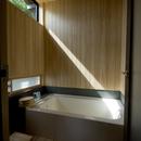 ビフォーアフターで放送された和モダンリノベーション/重くて遠い家の写真 浴室
