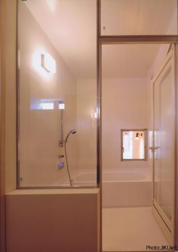 バス/トイレ事例：浴室（撮影：JIKUart）（HOUSE O+U）