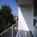 大阪府堺市 I 邸〜経年変化を感じる家づくり .木造２階建てスキップフロアの写真 外観