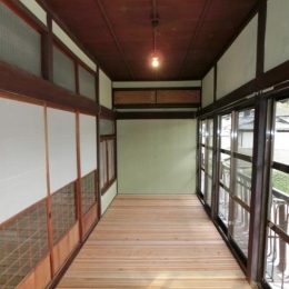 『江田島の家』築70年古民家のリノベーション (開放的な2階広縁)